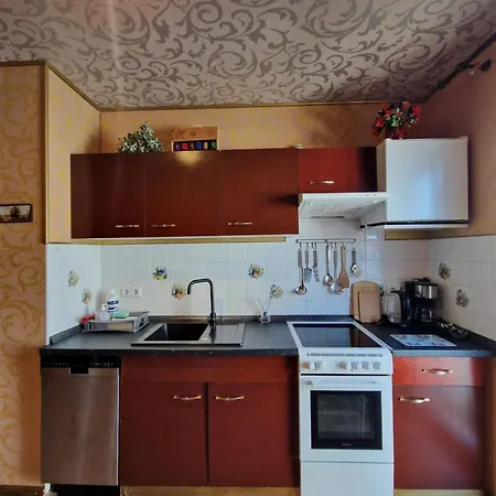 Natali Apartment *